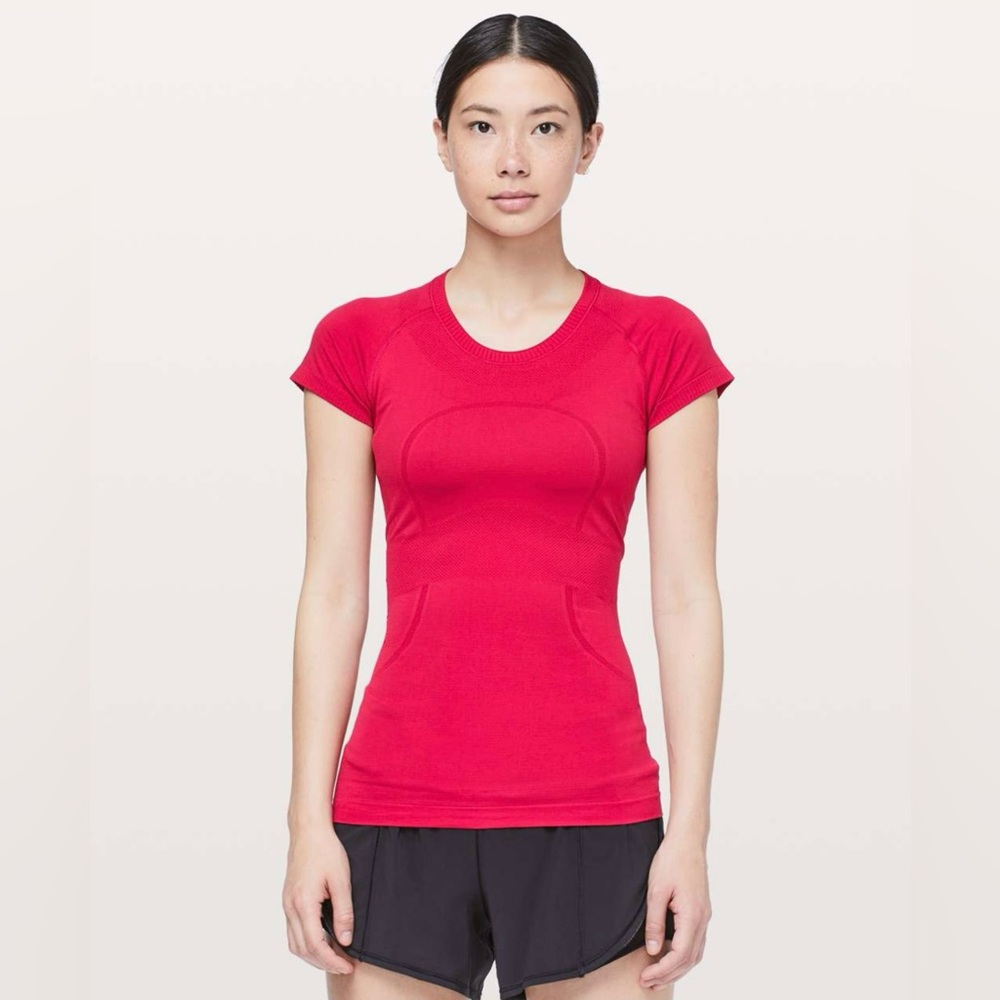 LULULEMON Swiftly Tech Short Sleeve Crew - Flamenco Red - W3MEBS - Sz 4
